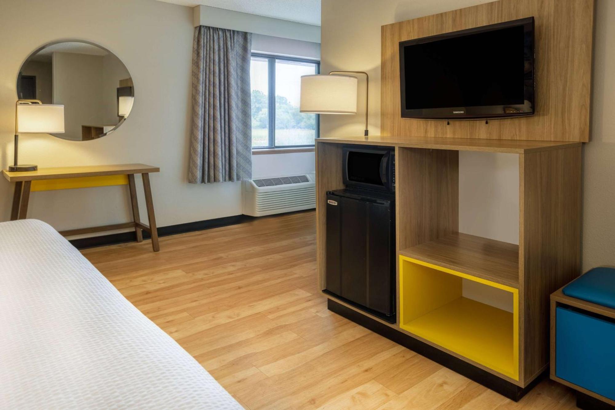 Days Inn By Wyndham Pleasant Prairie Kenosha Exteriör bild